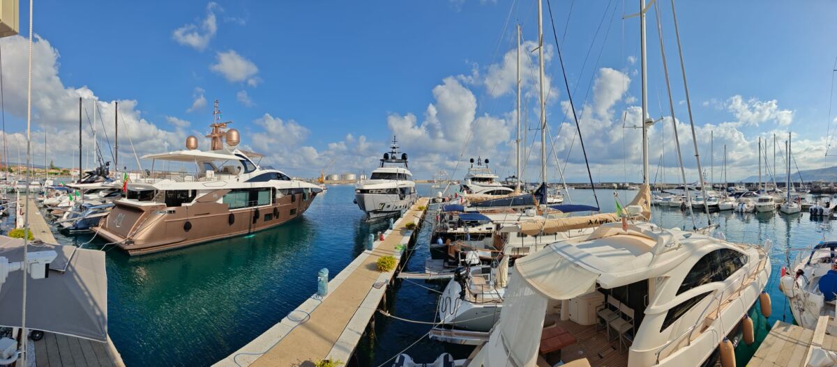 Blue Marina Awards 2026: la quarta tappa a Marina Carmelo