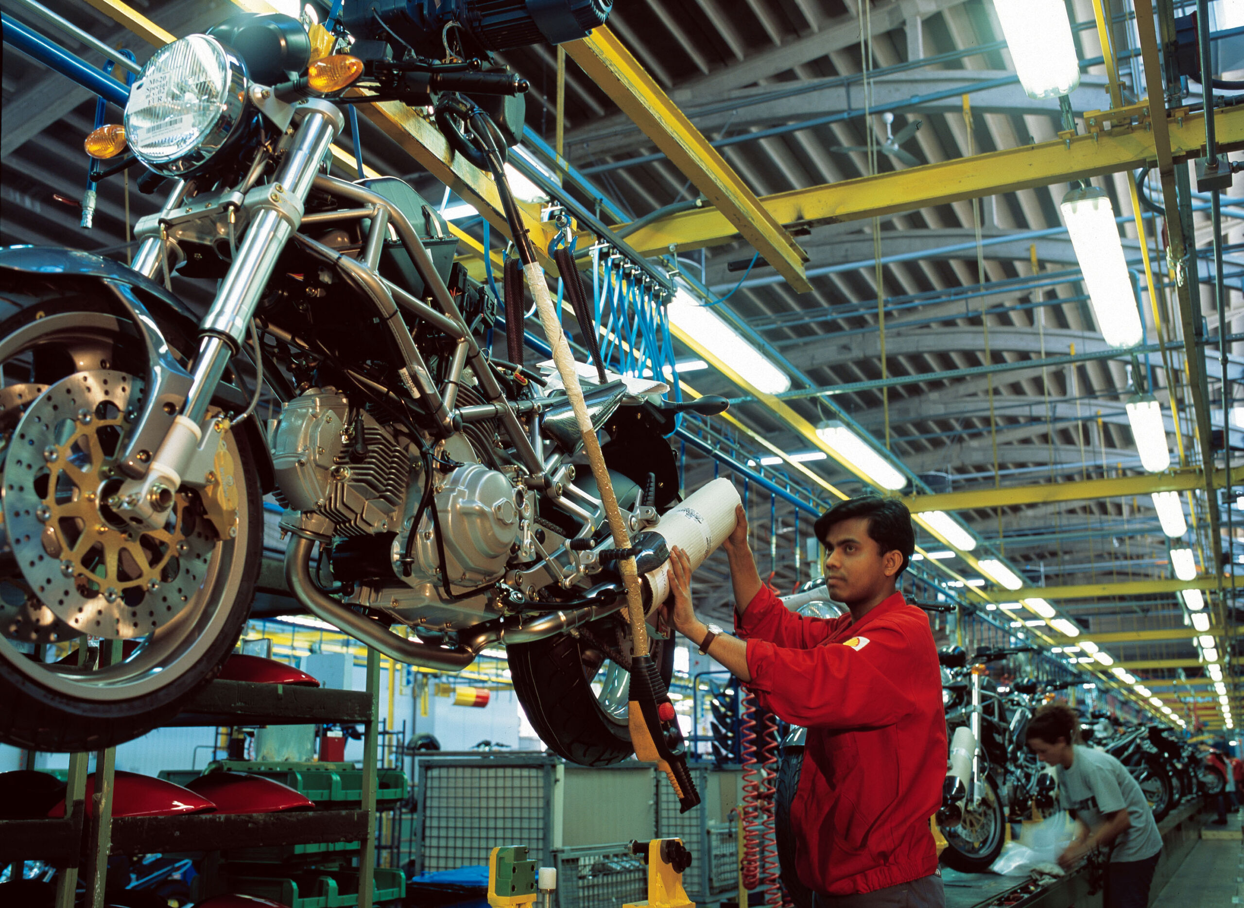 Volkswagen valuta la cessione di Ducati: stima da 1,25 miliardi e il piano di maxi-tagli