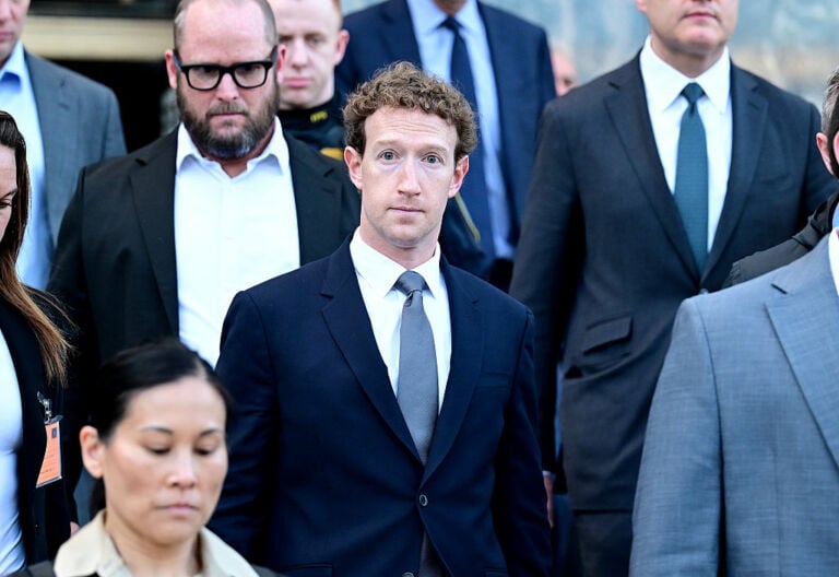 Meta contro ChatGPT, Claude e Gemini: la nuova partita di Zuckerberg si gioca sugli agenti AI