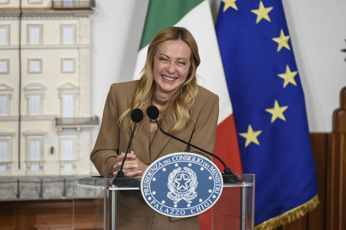 Meloni resta in testa, Salis sfida la vetta e Vannacci vola: la nuova classifica della reputazione politica
