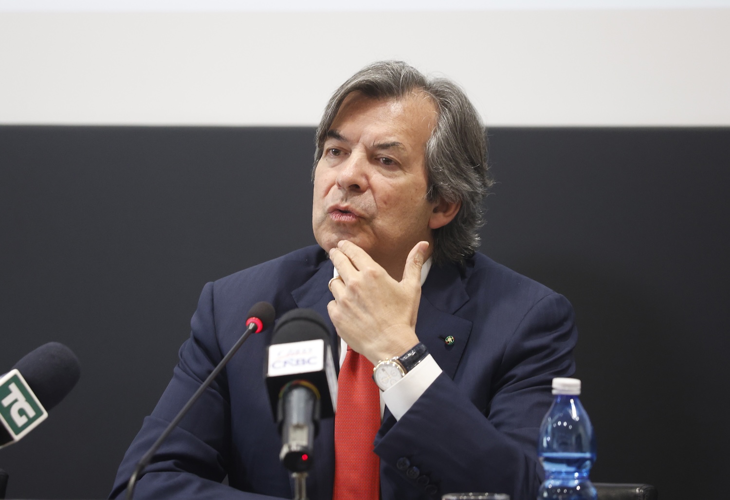 Intesa Sanpaolo, i soci approvano l’aumento di capitale per l’Opas su Mps